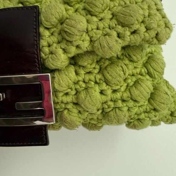 Fendi 2000’s Green Crochet Baguette - Picture 4 of 5